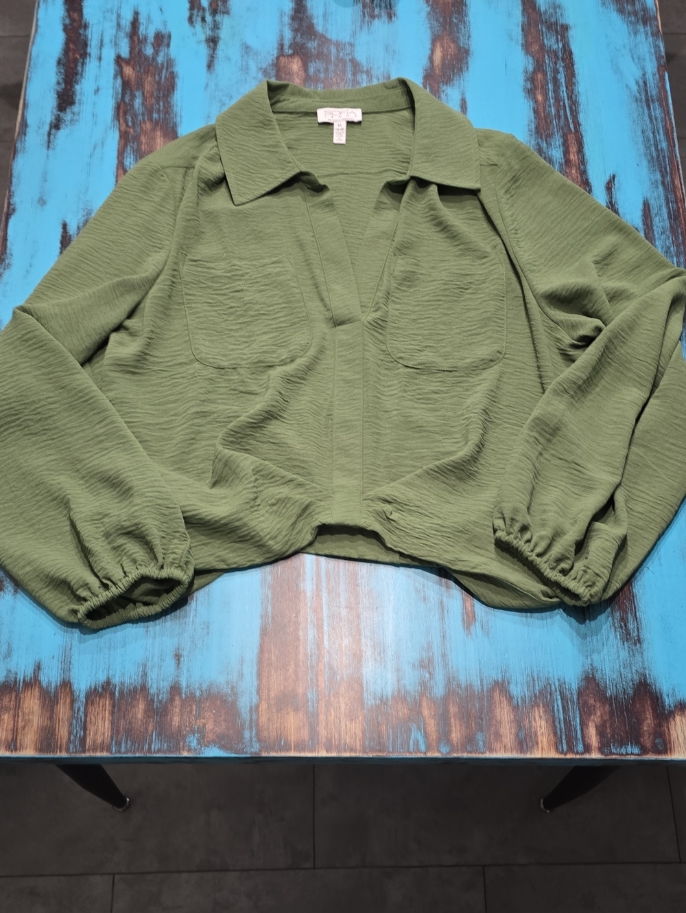 sofia by sofia vergara Olive Green Button-Front Textured Blouse